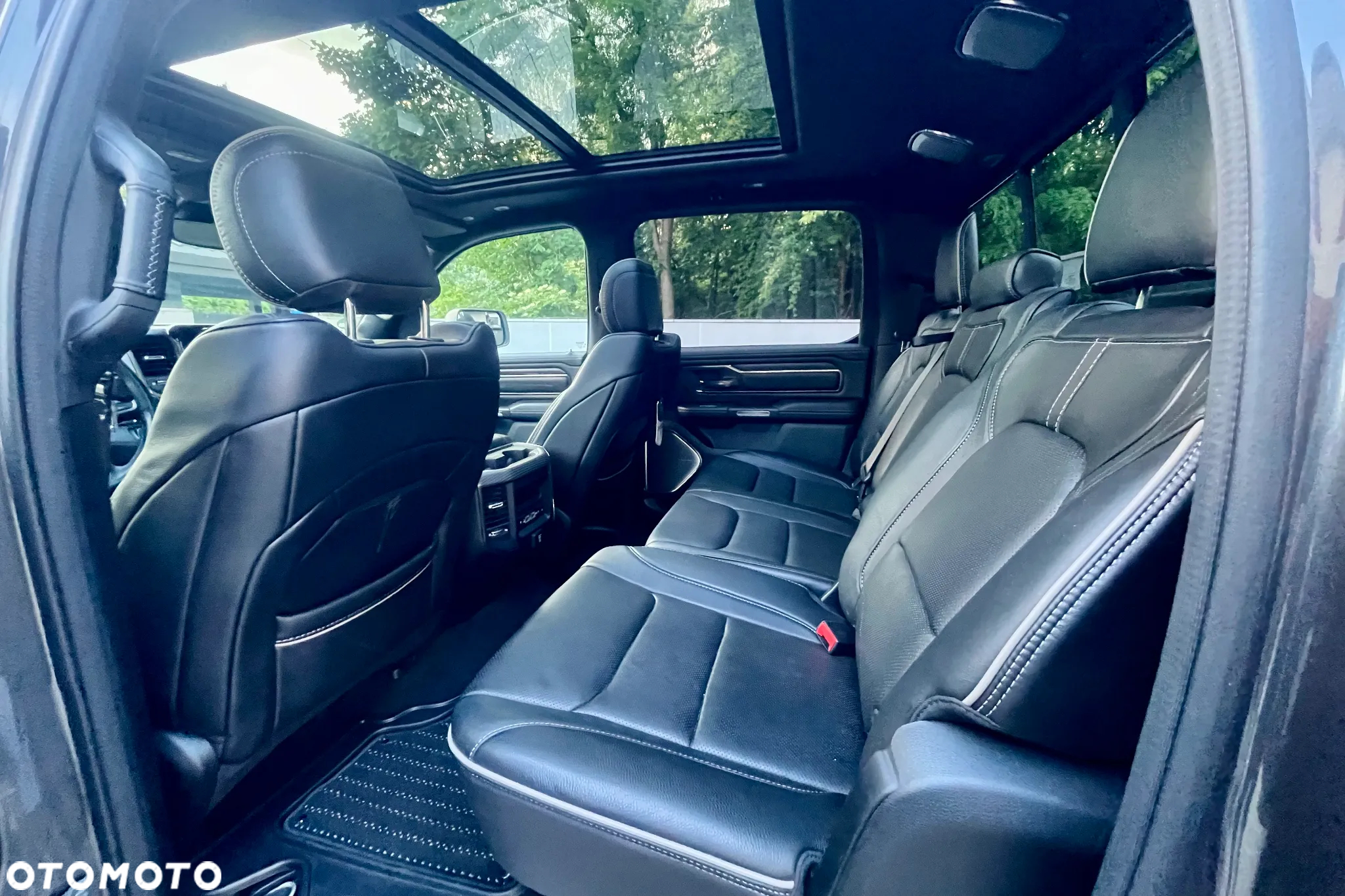RAM 1500 5.7 Crew Cab Limited - 22