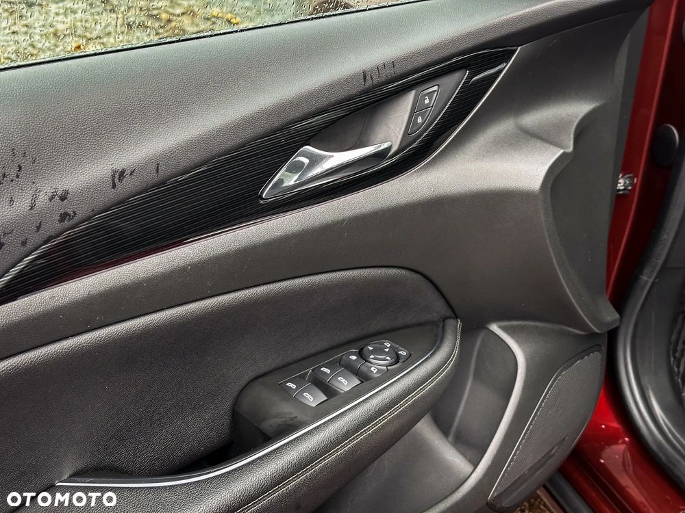 Opel Insignia 2.0 CDTI Innovation S&S - 33