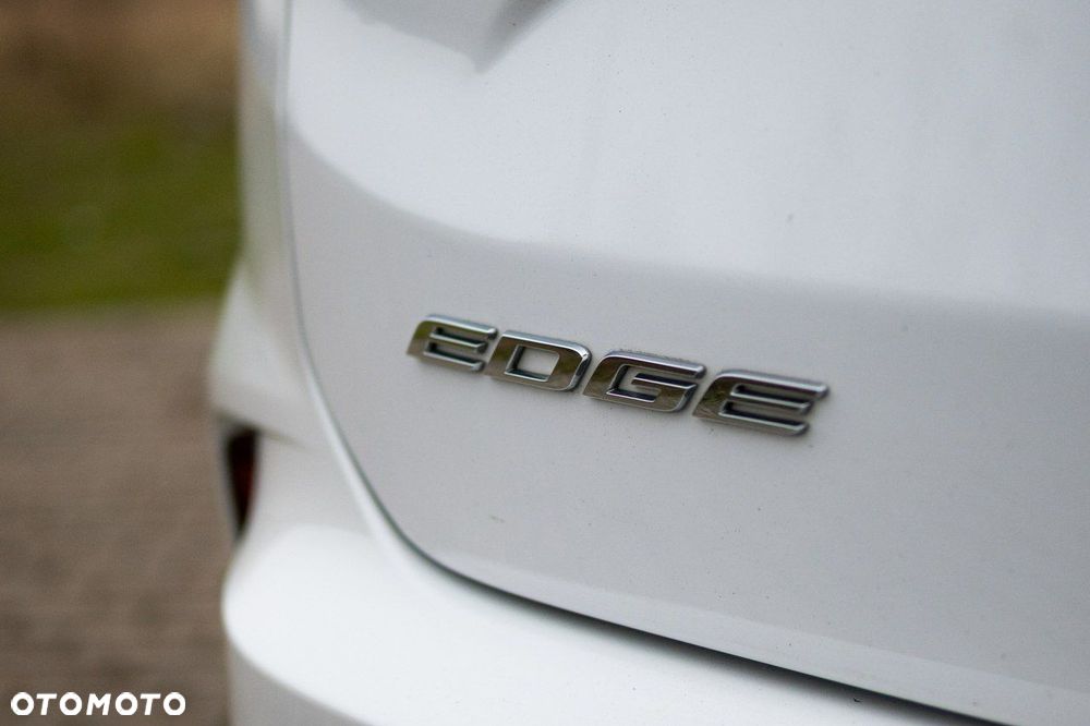 Ford Edge - 13