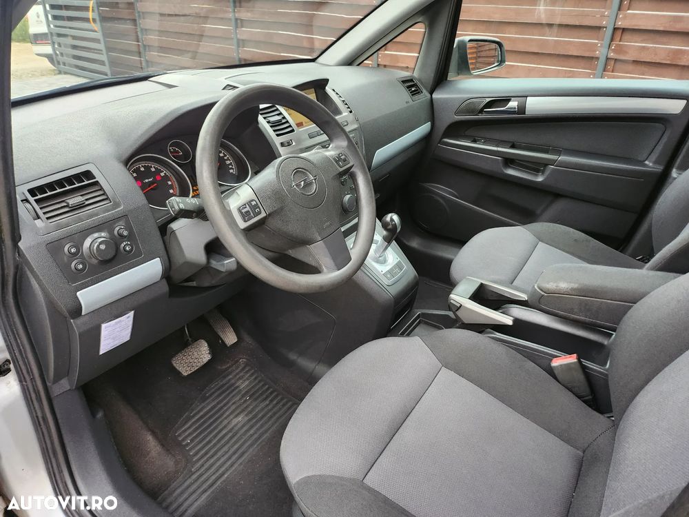 Opel Zafira 1.8 Easytronic Cosmo - 10