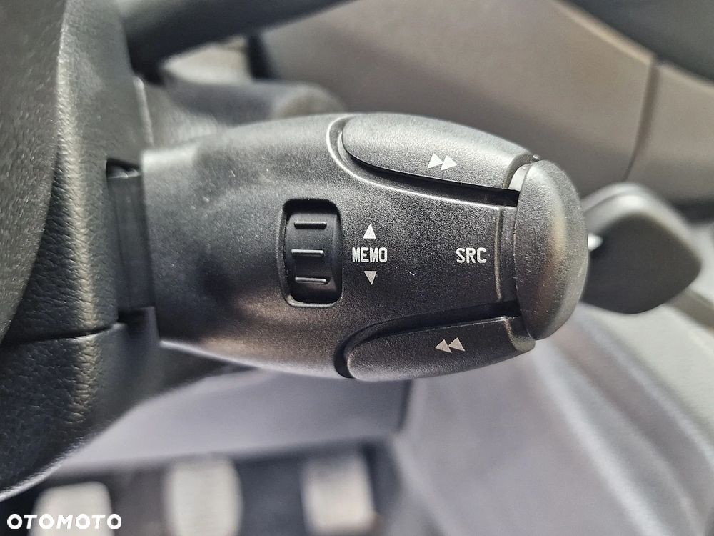 Citroën Berlingo Multispace BlueHDi 100 FEEL - 13