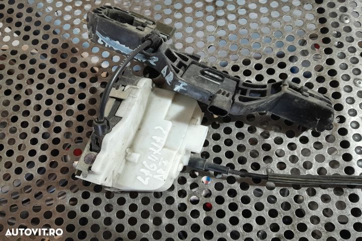 Broasca usa fata dreapta 000662 Renault Laguna 2 [2001 - 2005] Liftba - 2