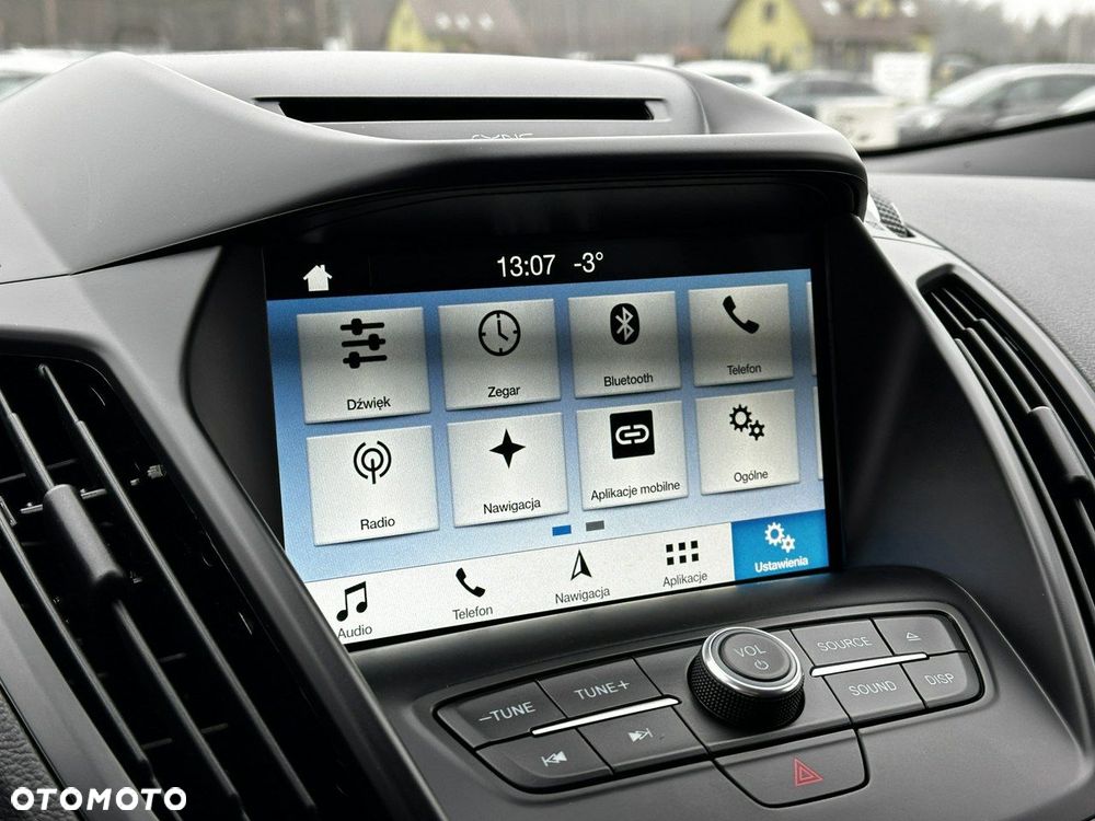 Ford Kuga 1.5 EcoBoost 2x4 ST-Line - 24