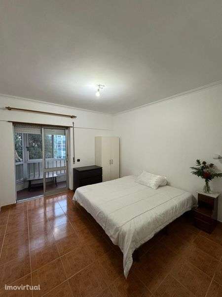 T3 na Reboleira  para alugar - Grande imagem: 2/8