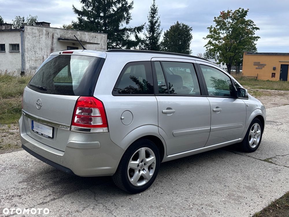 Opel Zafira - 5