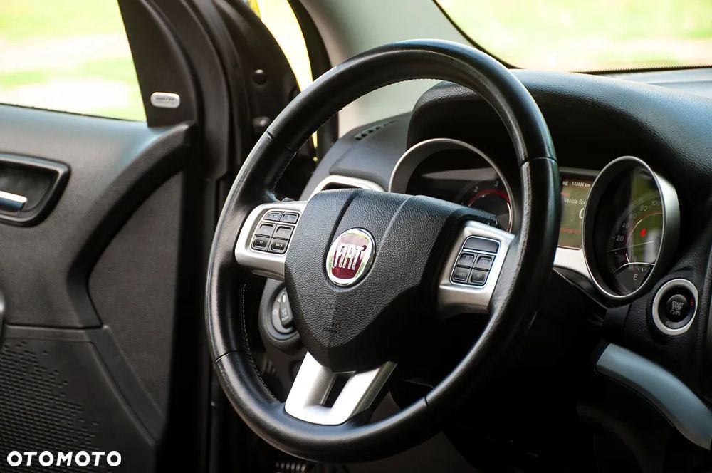 Fiat Freemont 2.0 Multijet 16V DPF Automatik Allrad Black Code - 31