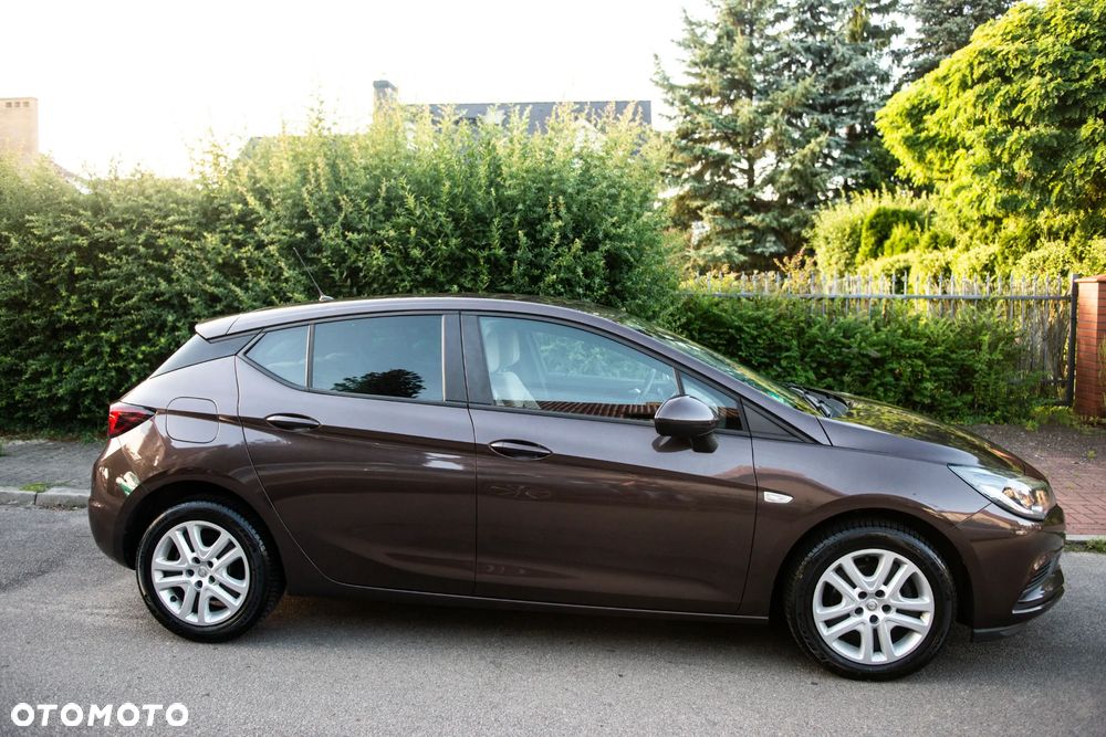 Opel Astra 1.4 Turbo Edition - 4