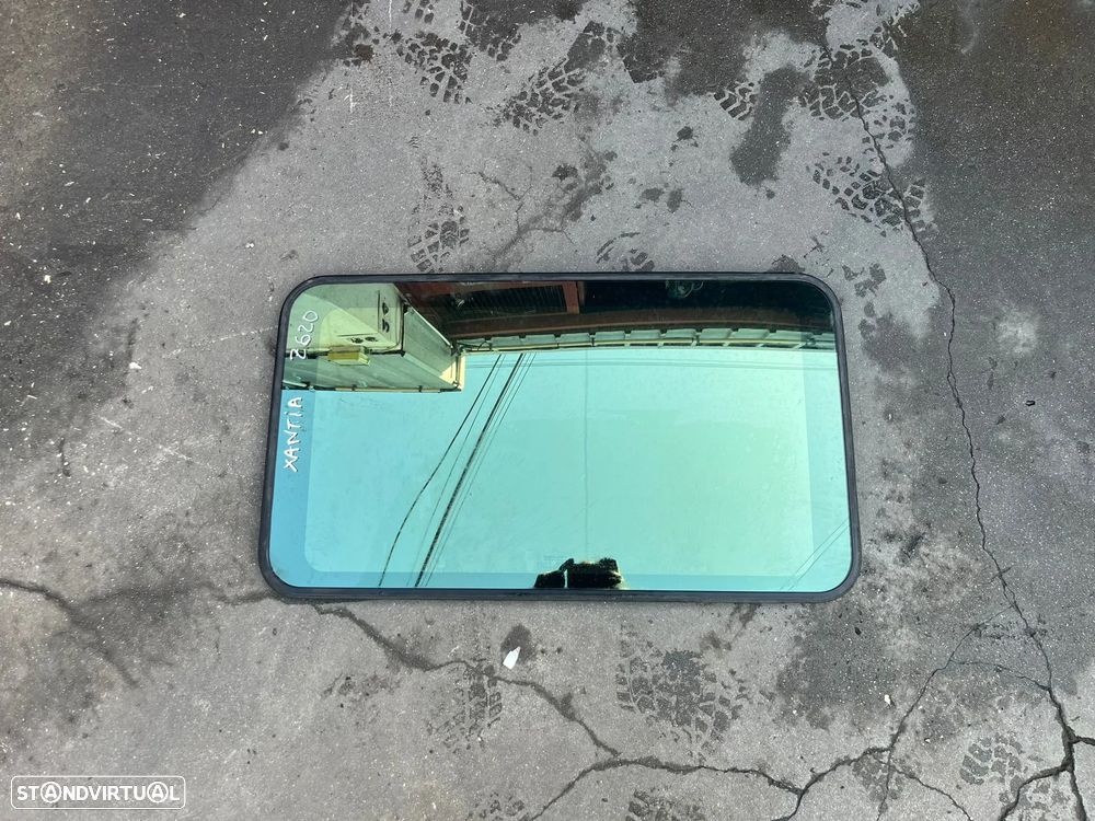 Citroen Xantia - VIDRO TECTO DE ABRIR - Z620 - 1