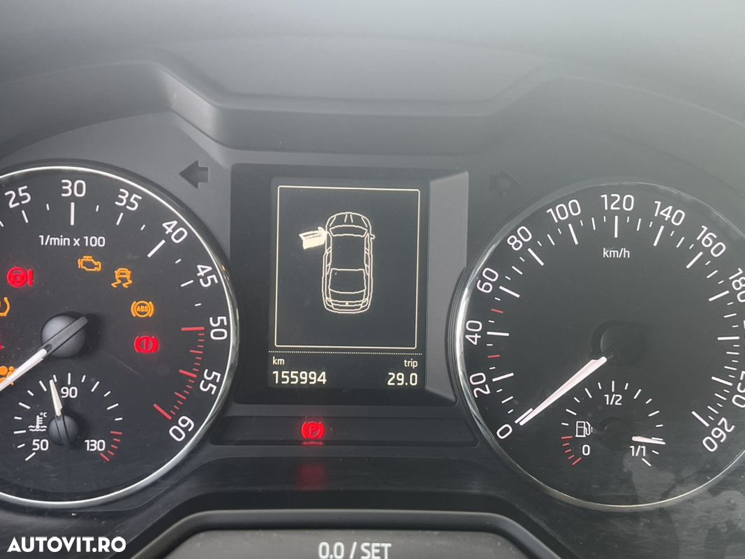 Skoda Octavia 1.6 TDI Ambition - 6