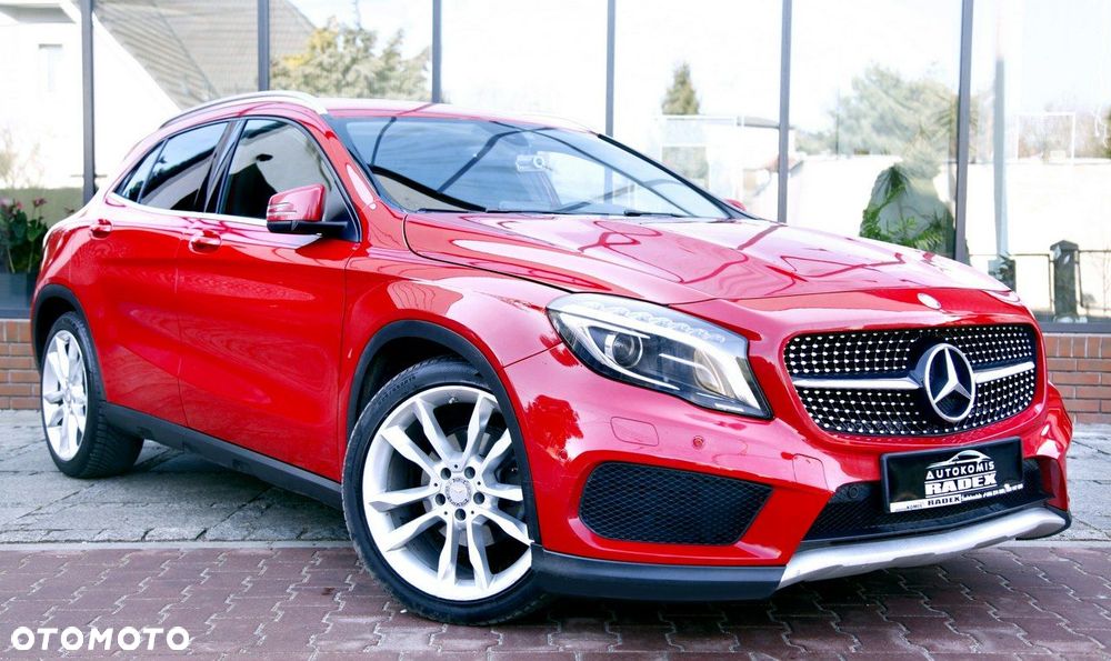 Mercedes-Benz GLA 180 7G-DCT Style - 3