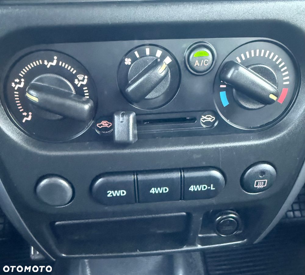 Suzuki Jimny - 21
