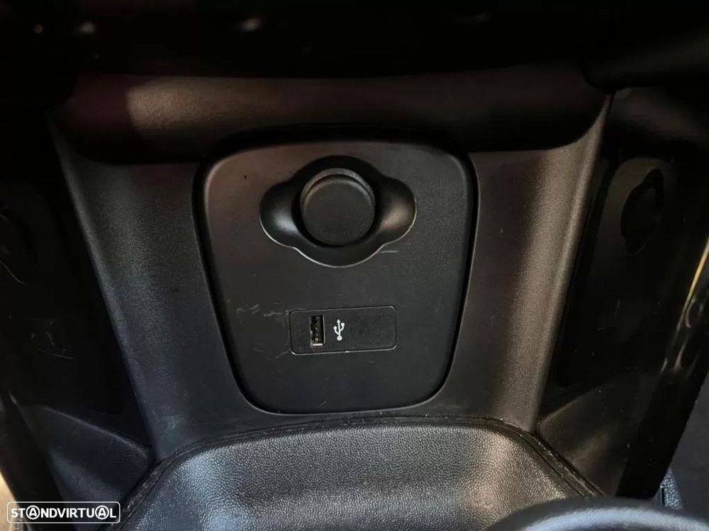 MINI 3 Portas Cooper Premium First Essential - 20