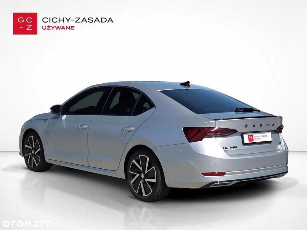 Skoda Octavia 2.0 TSI 4x4 Sportline DSG - 7