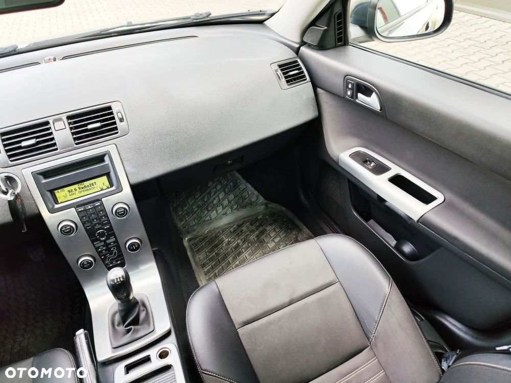Volvo S40 2.0D - 16