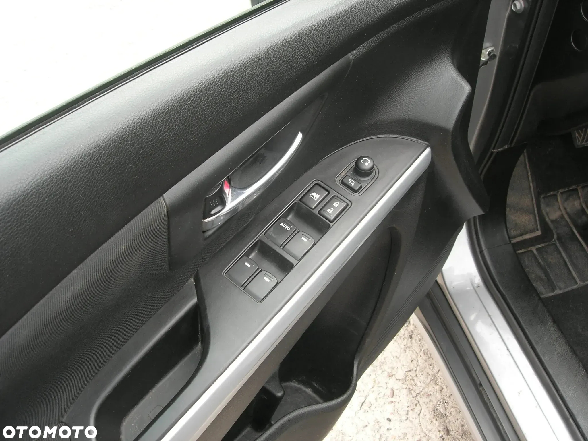 Suzuki SX4 S-Cross 1.6 DDiS Allgrip Comfort - 14