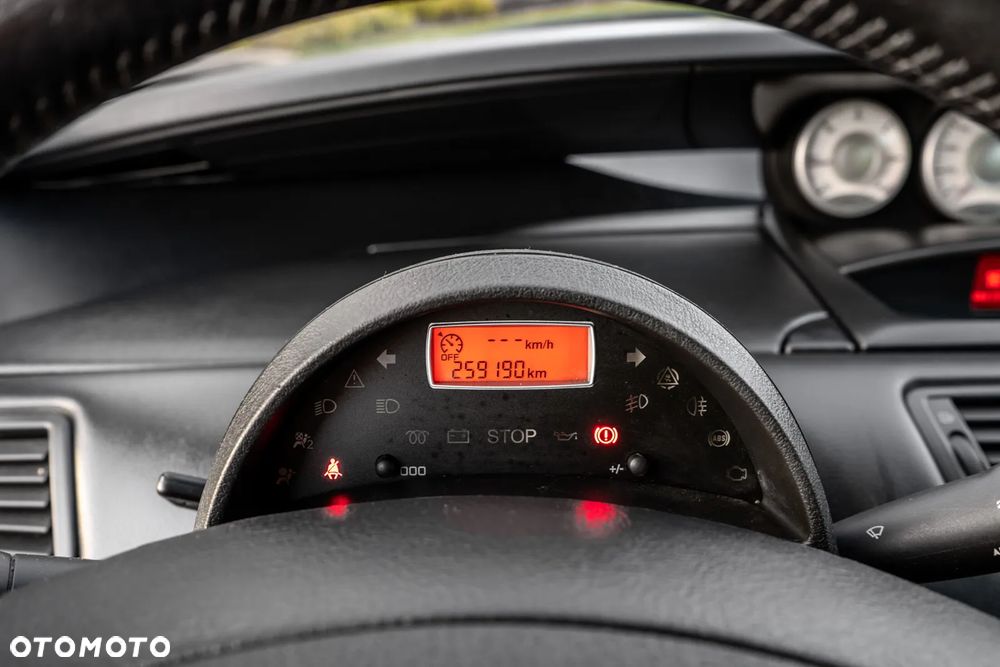 Peugeot 807 2.0 HDi Premium - 13