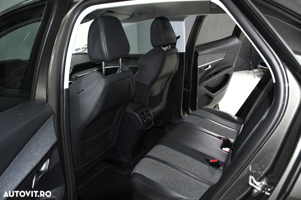 Peugeot 3008 PureTech 130 Stop & Start Allure - 11