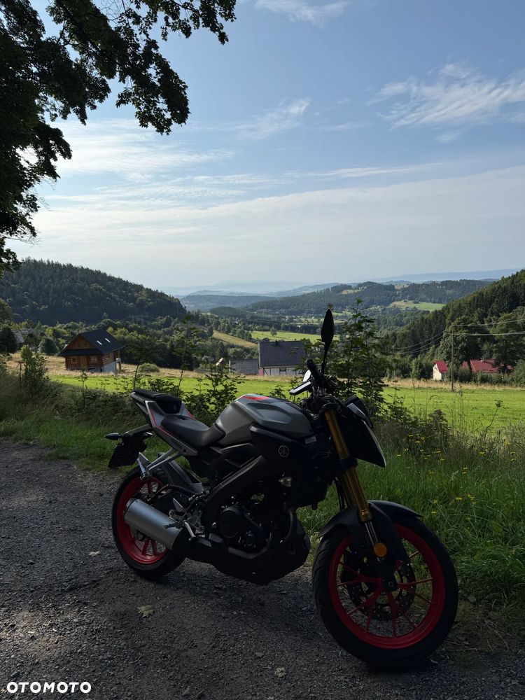 Yamaha MT - 11