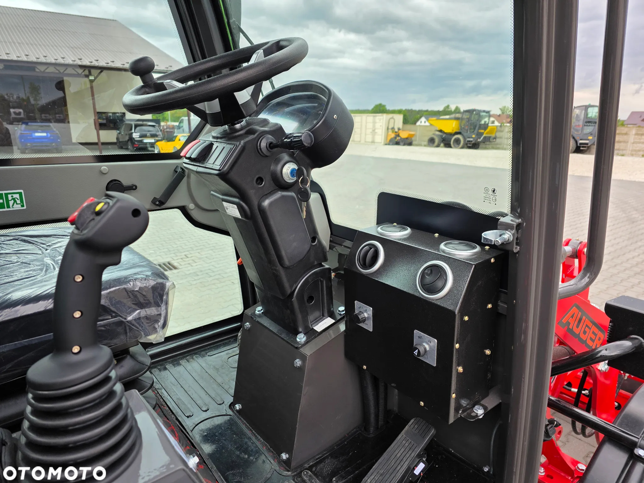 Inny NOWA ładowarka kołowa przegubowa AUGER 811 - 25