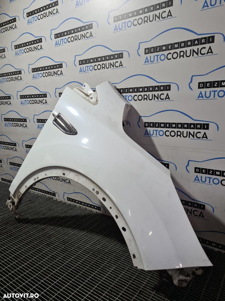 Aripa Dreapta Fata Ford Kuga II 2012 - 2014 4 Usi ALB (1012) - 2