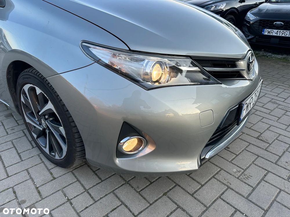 Toyota Auris - 38