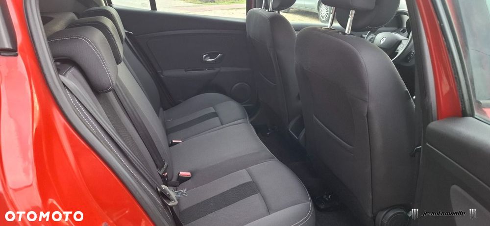 Renault Megane 1.6 16V 110 Dynamique - 11