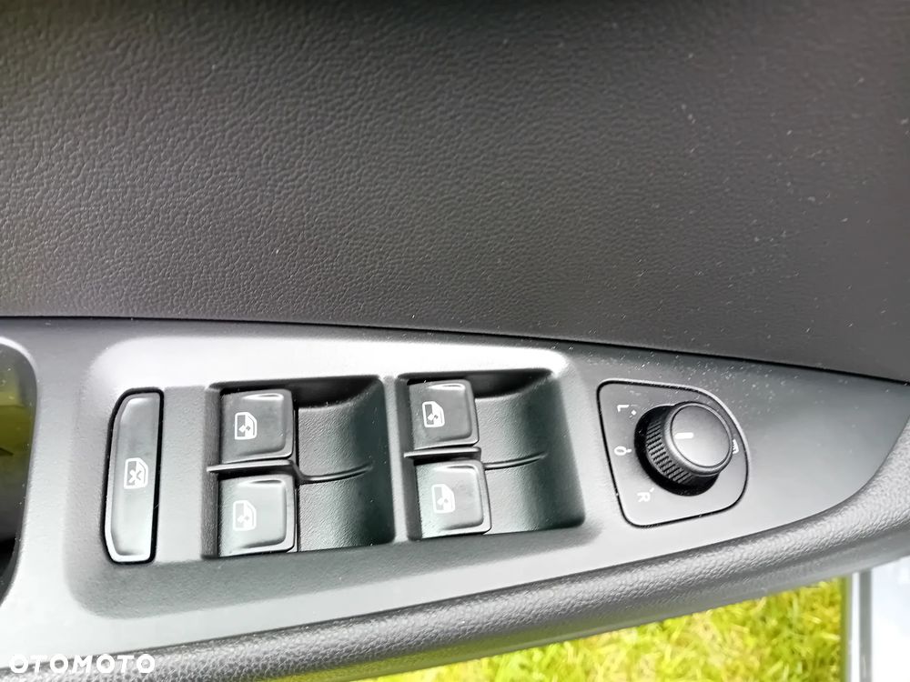 Seat Leon 1.6 TDI Xcellence - 27