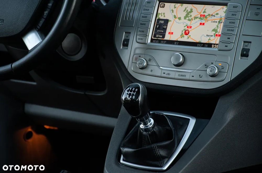 Ford Kuga 2.0 TDCi 4WD Titanium Plus - 22