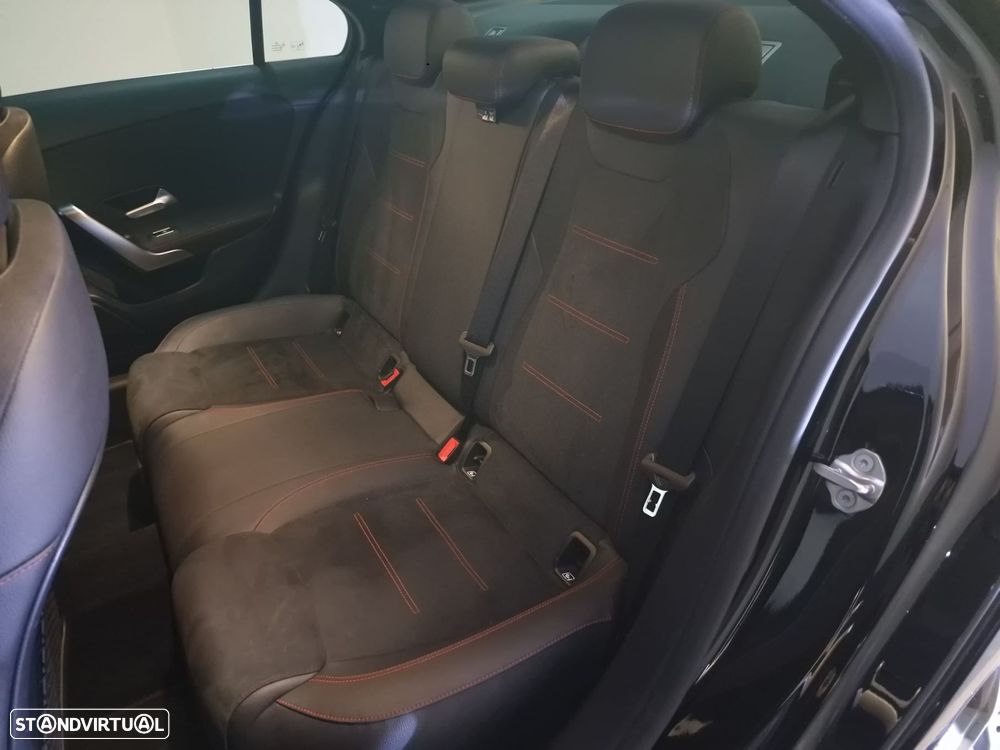 Mercedes-Benz A 250 - 23