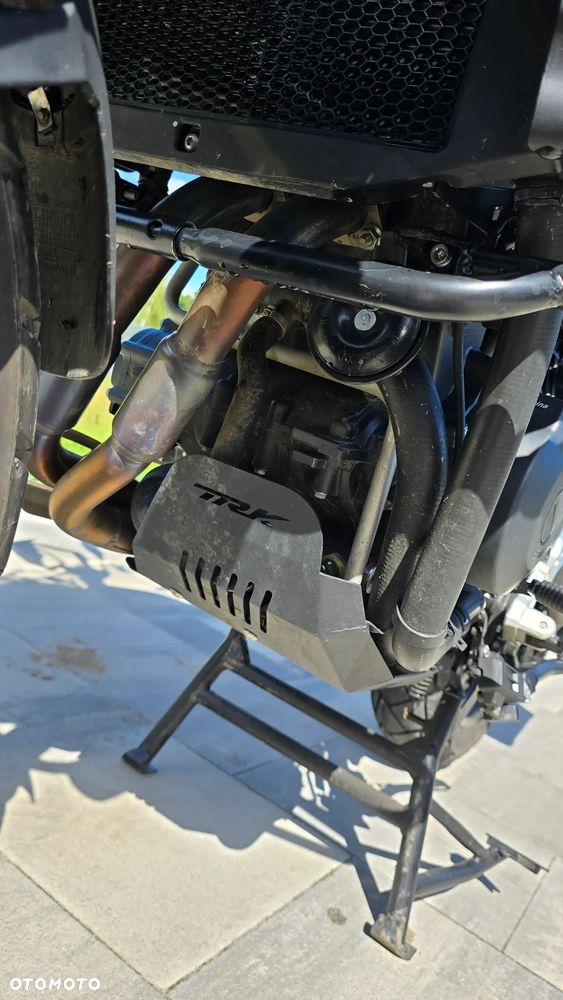 Benelli TRK 502X - 12