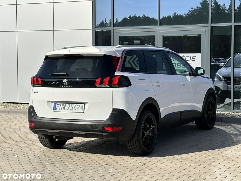 Peugeot 5008 - 7