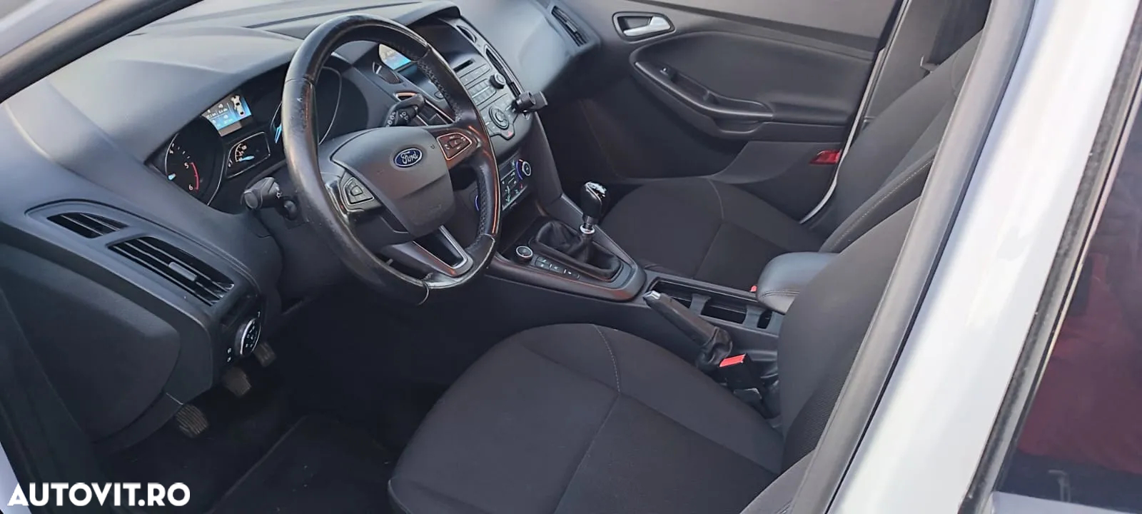 Ford Focus 1.5 TDCi Titanium - 10