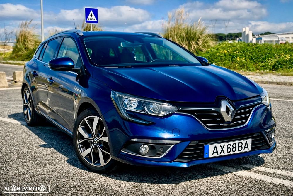 Renault Mégane Sport Tourer 1.5 dCi Bose Edition J18 - 1
