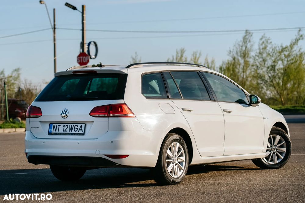 Volkswagen Golf 1.6 TDI BlueMotion Technology DSG Cup - 4