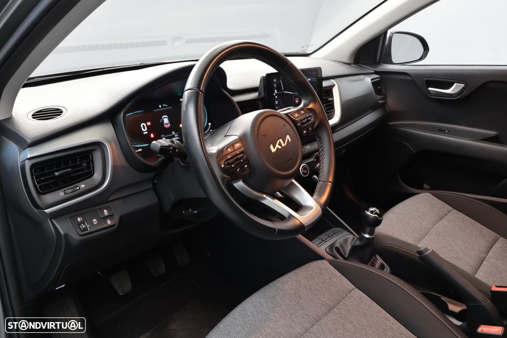 Kia Stonic - 22