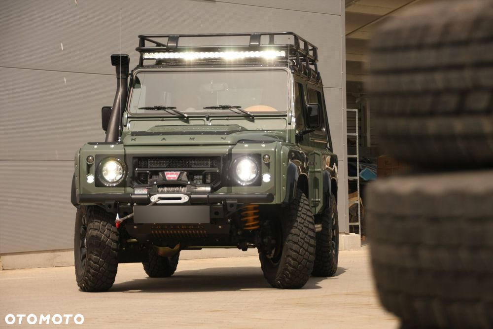 Land Rover Defender 90 2.4 TD4 SE
