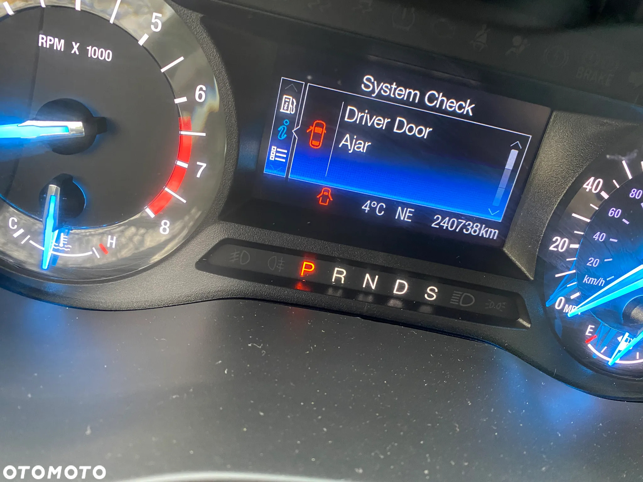 Ford Fusion - 25