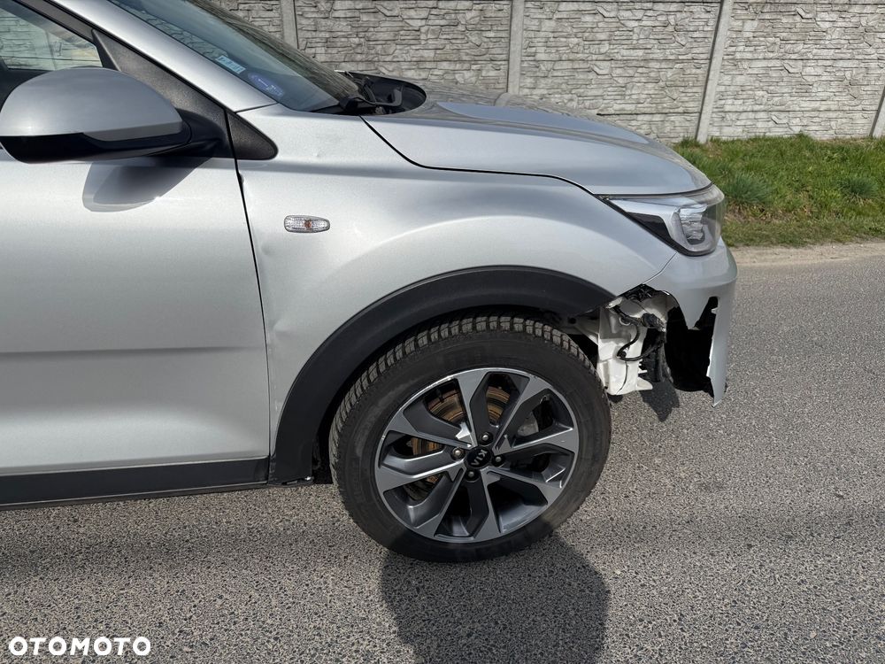Kia Stonic 1.0 T-GDI 120 DCT OPF Edition 7 - 6