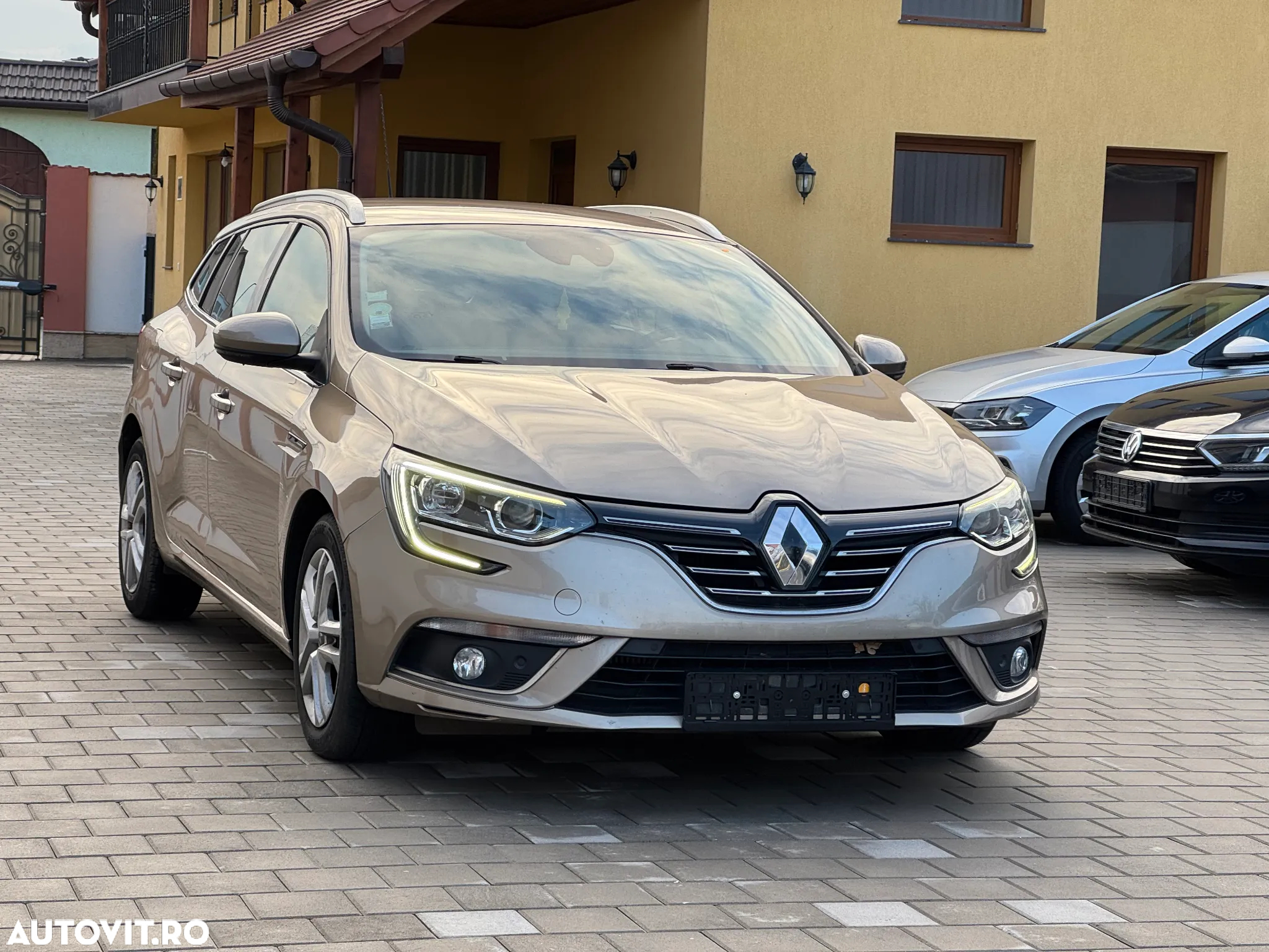 Renault Megane Grandtour ENERGY dCi 110 EDC BUSINESS - 18