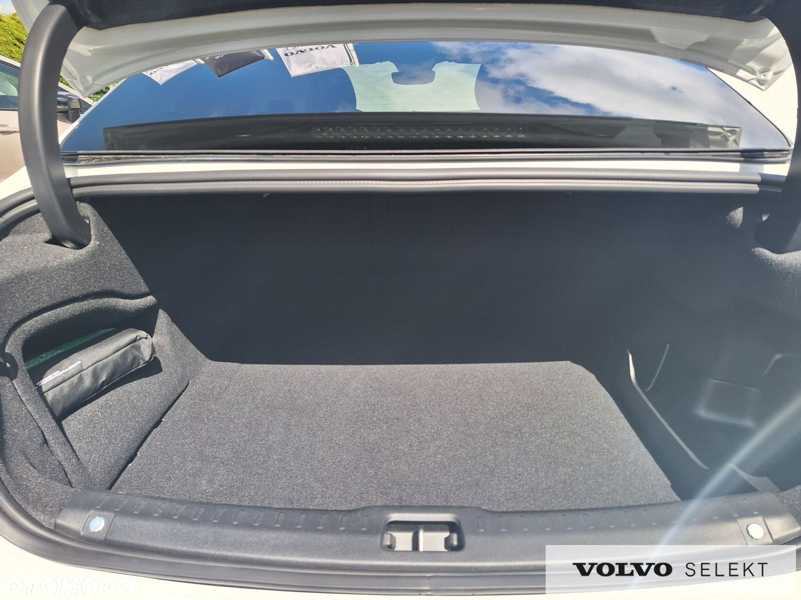 Volvo S90 - 33