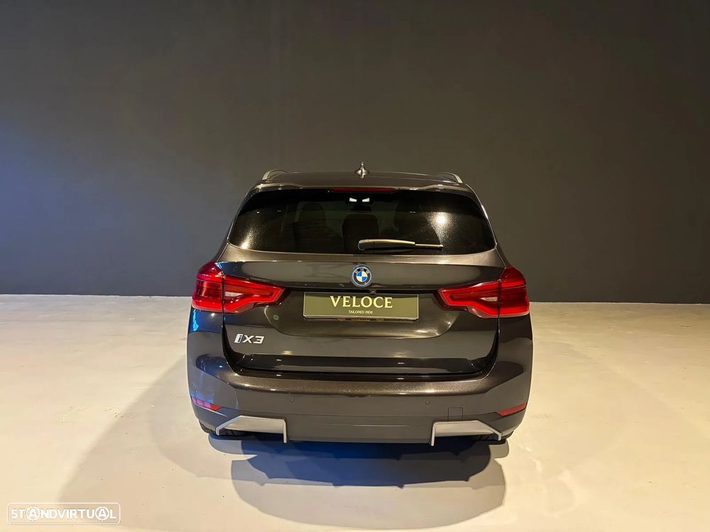 BMW iX3 Impressive - 2