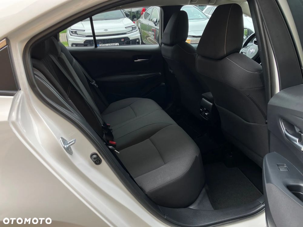 Toyota Corolla 1.5 Comfort - 18