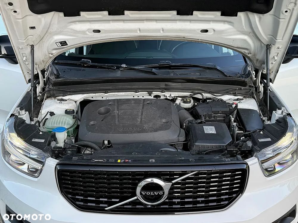 Volvo XC 40 D3 Geartronic R-Design - 26