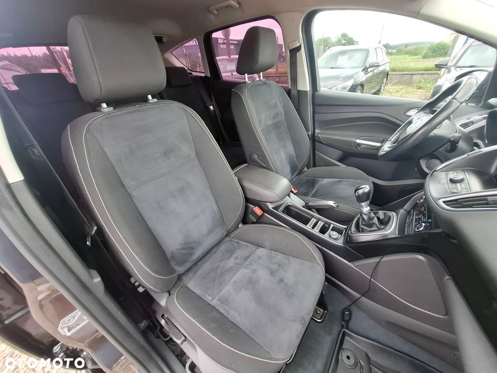 Ford C-MAX - 16