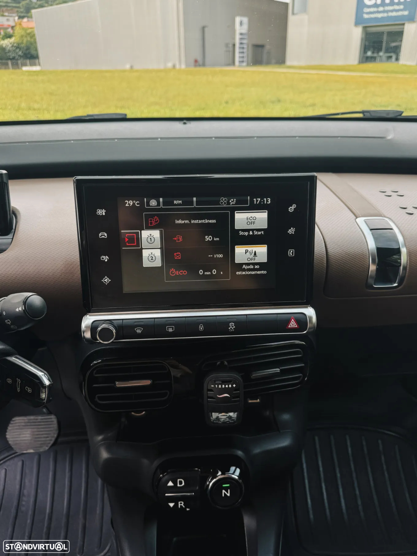 Citroën C4 Cactus 1.6 e-HDi Shine ETG6 - 14