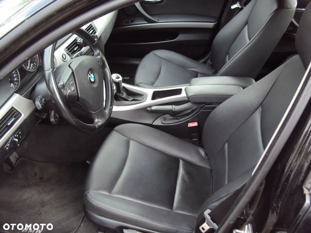 BMW Seria 3 316d - 10