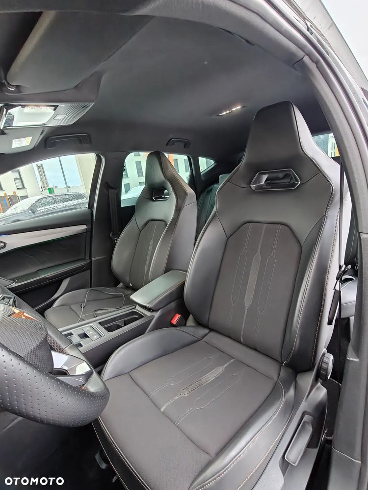 Cupra Formentor 1.5 eTSI DSG - 32