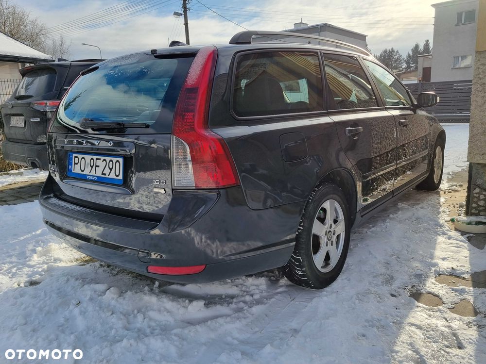 Volvo V50 - 3