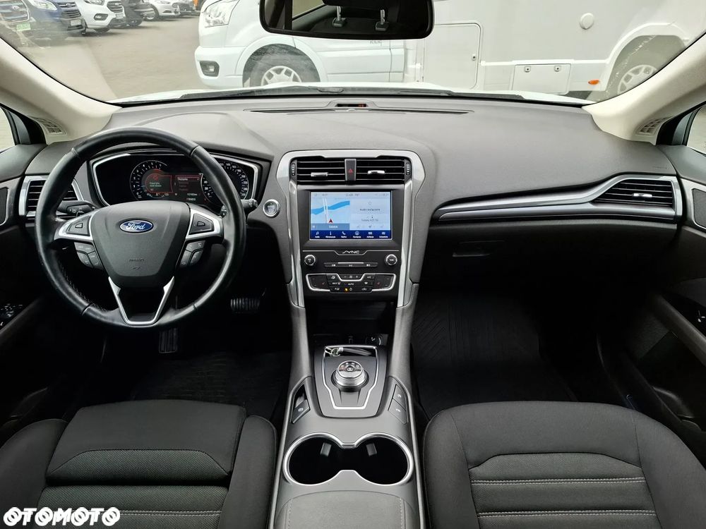 Ford Mondeo 2.0 EcoBlue Titanium - 12