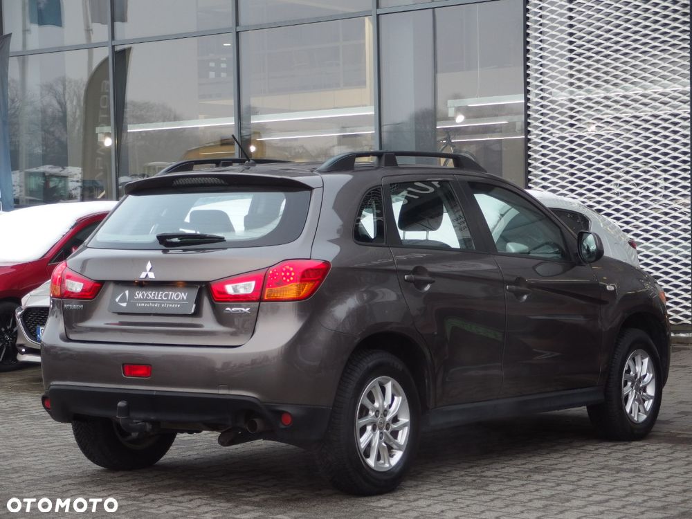 Mitsubishi ASX 1.6 Inform - 8